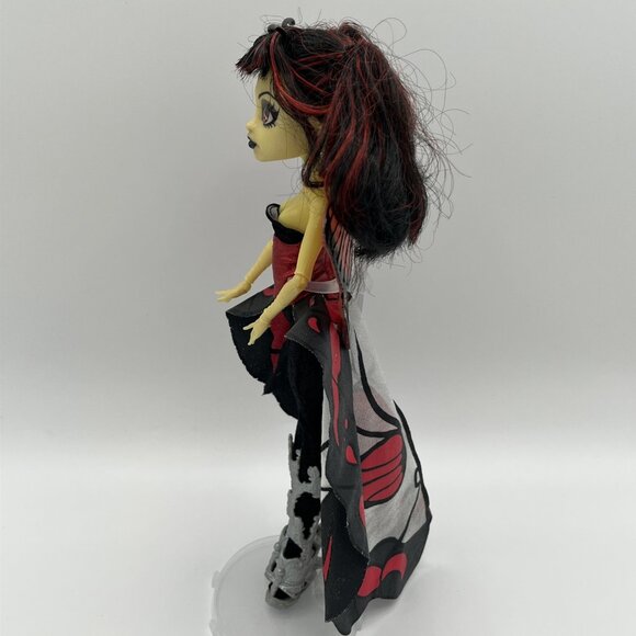 Monster High LUNA MOTHEWS Boo York Doll Wings Skirt Black Bodysuit Incomplete - Picture 6 of 16